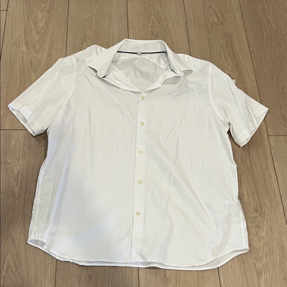 Banana Republic White Casual Button Down Shirt